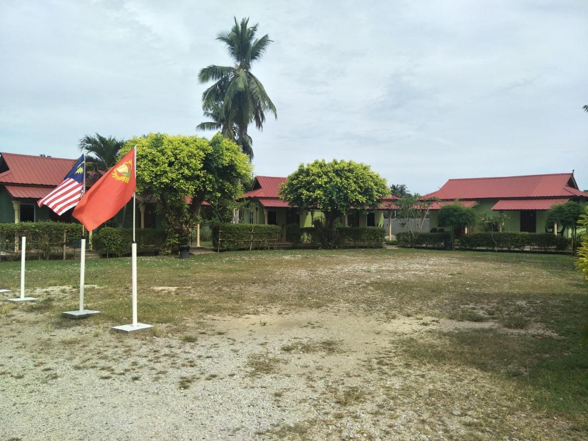 Motel Aurora Damai Pantai Cenang  Exterior photo